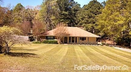 1st image of 145 Woodshire Ln
