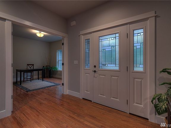 4th image of 38662 Benchmark Ave NE