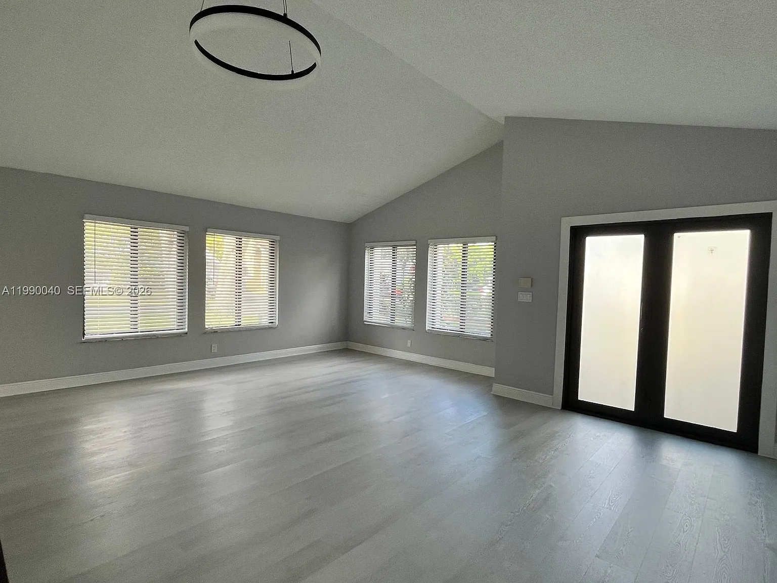 Newmans Survey — Photo 4