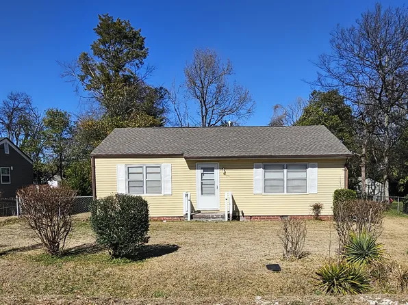 110 Astor St, Warner Robins, GA 31093