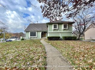 9408 Roe Ave, Prairie Village, KS 66207