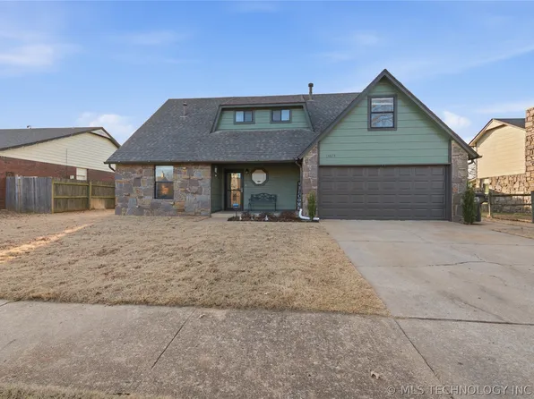 13674 S Maple St, Glenpool, OK 74033