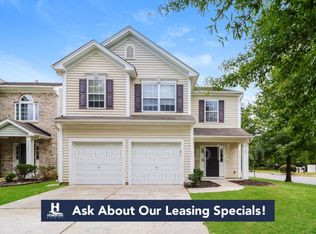 749 Lumber Ln, Charlotte, NC 28214