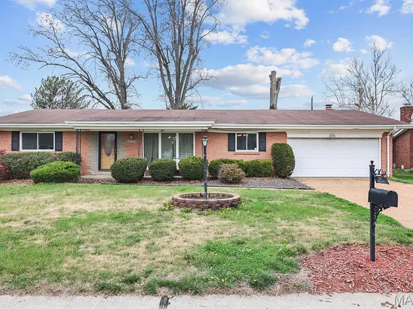 11511 Corlyn Dr, Saint Louis, MO 63138