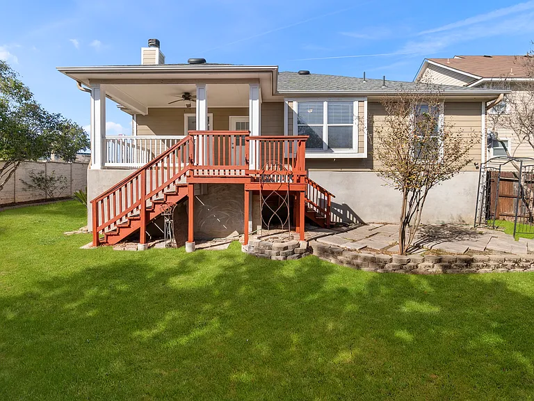 102 Lindseys Cv — Photo 28