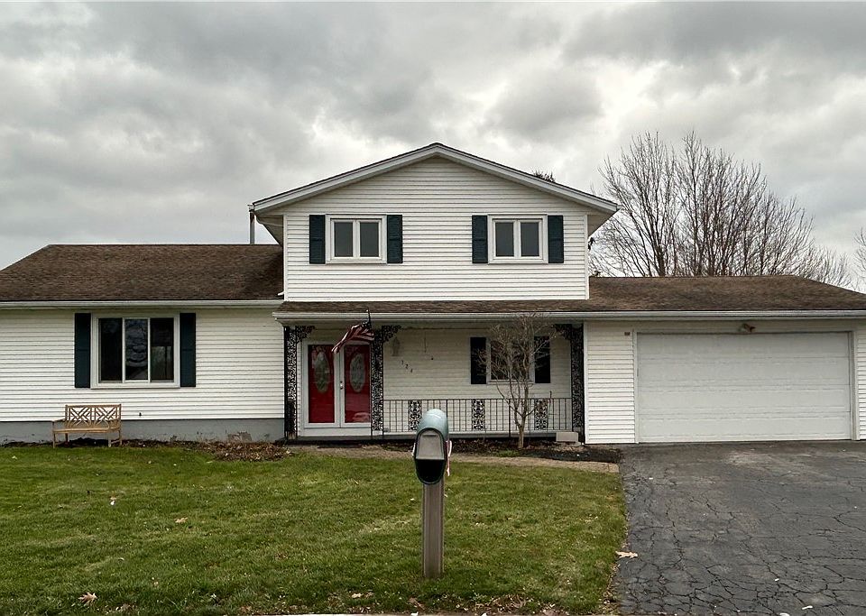 1st image of 124 Granada Cir