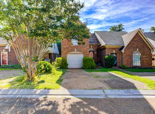 1642 Smokehouse Dr, Cordova, TN 38016