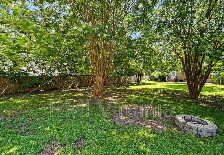 9 Laurel Dr — Photo 20