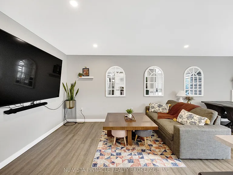 650 Cheapside St #210 — Photo 7