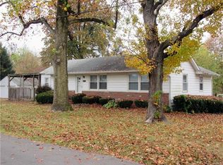 117 S Center St, East Alton, IL
