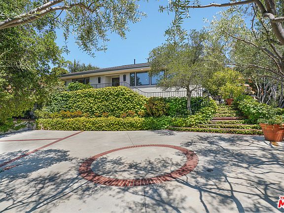 3rd image of 2630 Green Oak Pl