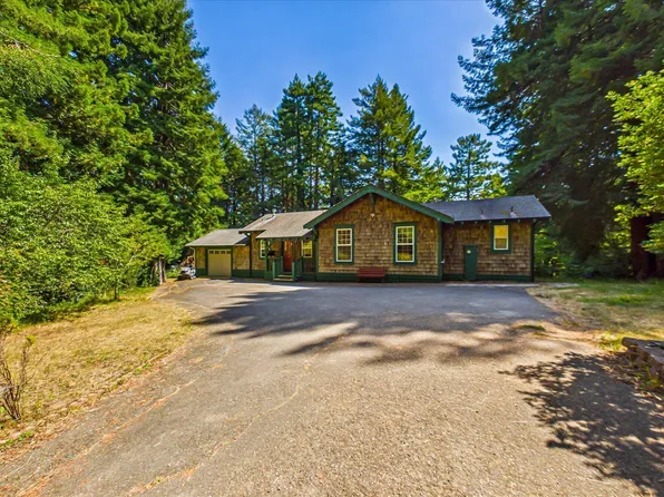 100 McConnahas Rd, Trinidad, CA 95570