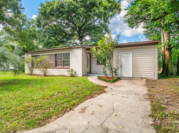 5502 Essex Rd, Pensacola, FL 32506