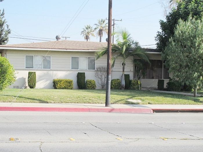 1st image of 1206 N San Antonio Ave