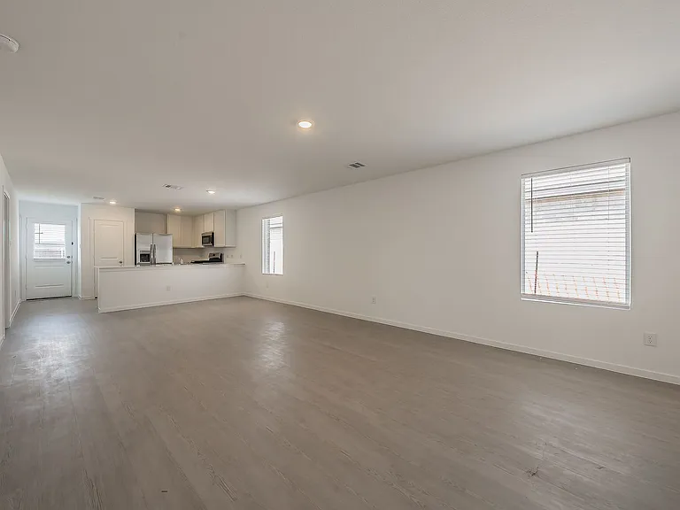 2105 Jesse James Ln — Photo 7