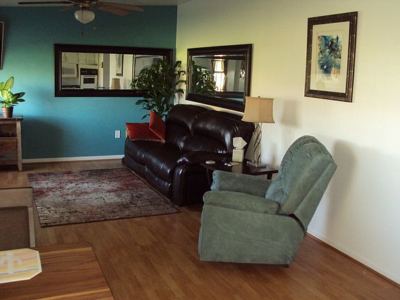 2nd image of 10425 W Peoria Ave