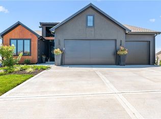 17420 Crystal St, Overland Park, KS 66221