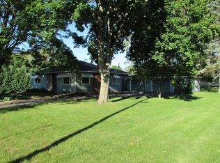 409 Park St, Cambridge, WI