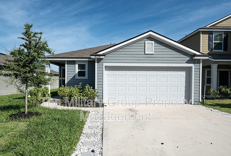 15729 Equine Gait Dr — Photo 1