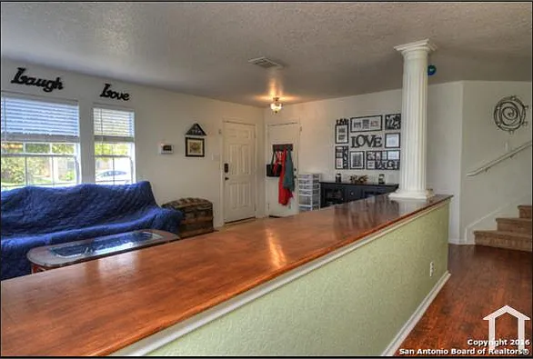 4 bed, 3288 sqft, $2,620 — Photo 4