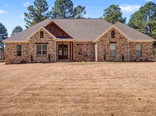 (Undisclosed Address), Hensley, AR 72065