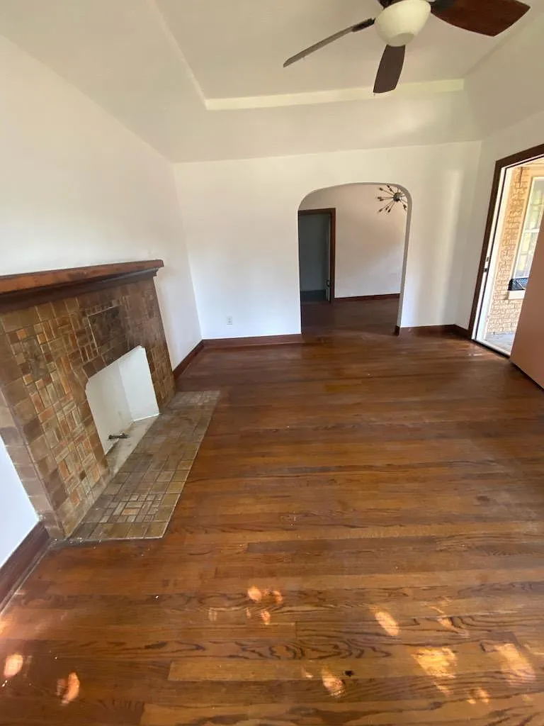 2 bed, 1944 sqft, $1,150 — Photo 4
