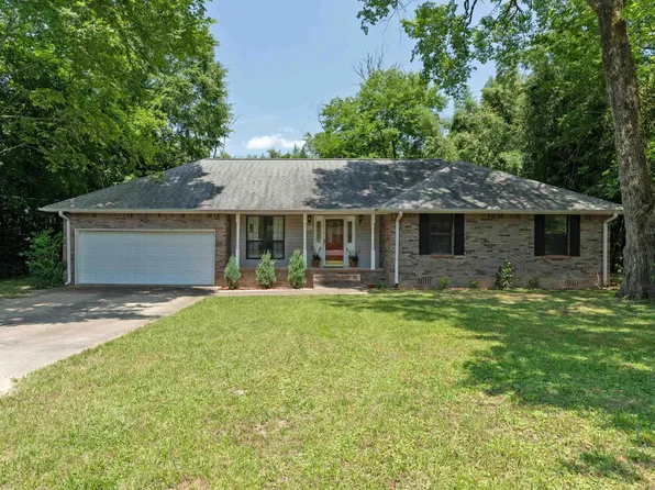 2559 Sayers Rd, Fultondale, AL 35068