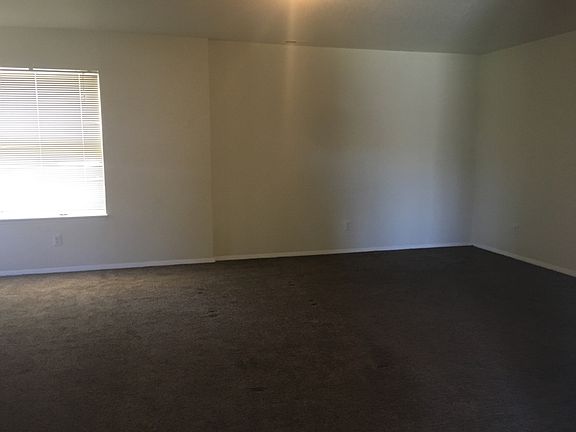 4th image of 1521 Boswell Ct