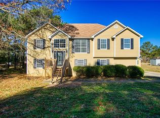 4072 Peachtree Farms Rd, Rex, GA 30273