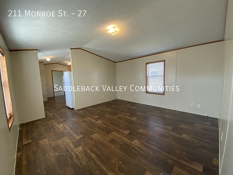 211 Monroe St #27 — Photo 8