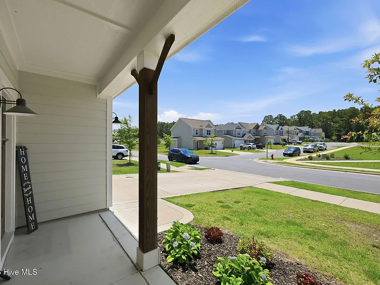 318 Dunston Rd — Photo 10