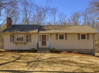 9 Jefferson Rd, Westford, MA 01886