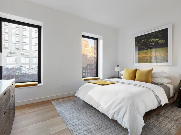 500 West 22nd Street image 21 of 24