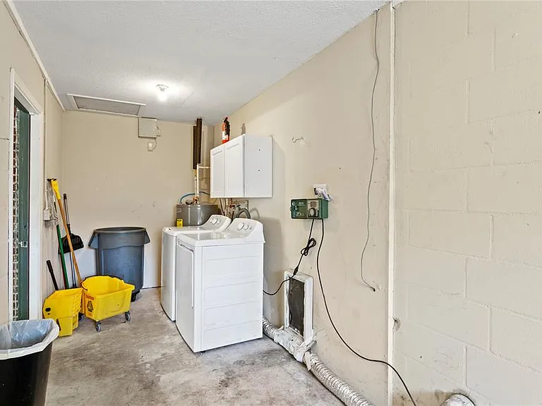 6928 Greenhill Pl — Photo 37