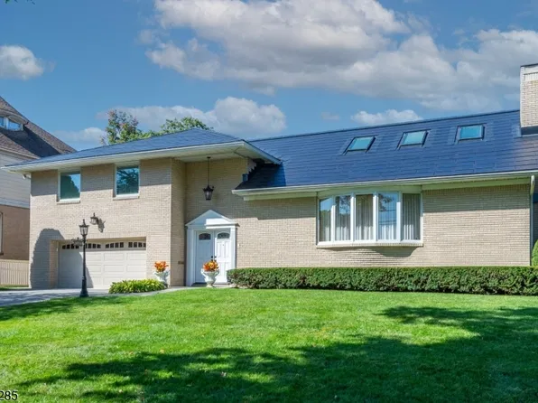 182 Ridge Rd, Rutherford Boro, NJ 07070