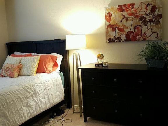 4th image of 5434 Makati Cir #279