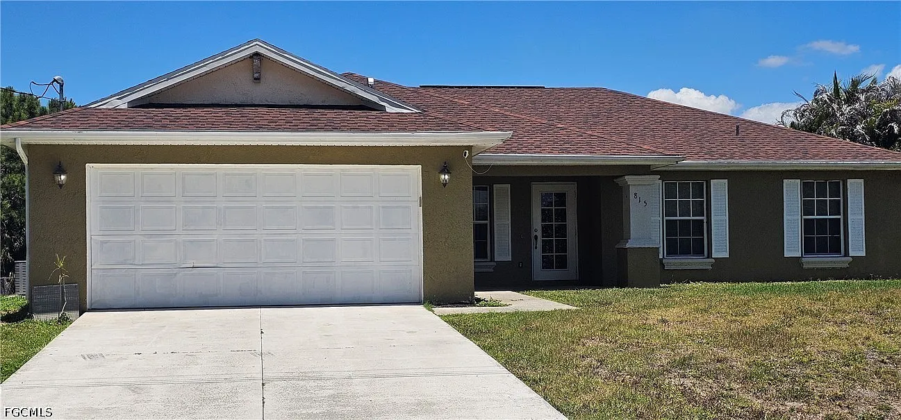 3 bed, 2.0 bath, 1659 sqft, $1,800 — Photo 2