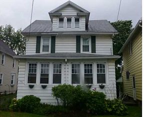 509 S Washington St, East Rochester, NY 14445