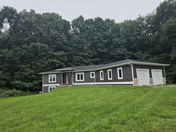 13941 Alger Ave, Grant, MI 49327