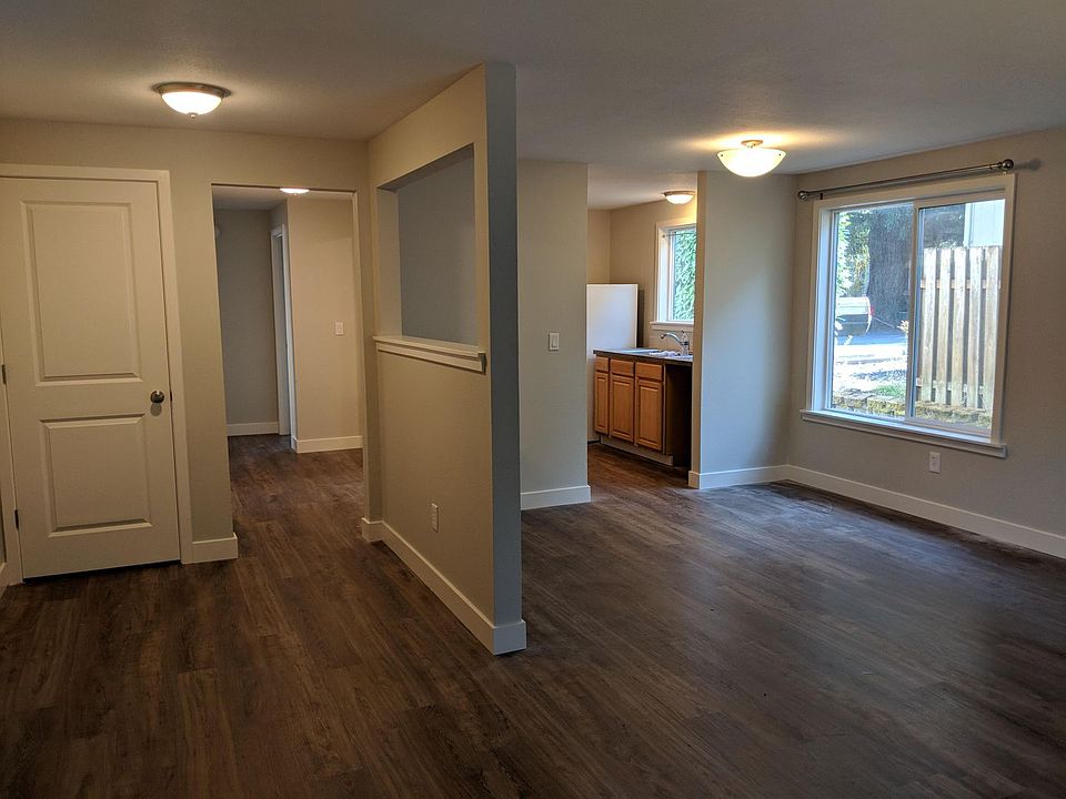 1st image of 613 NW 9th Ave #613