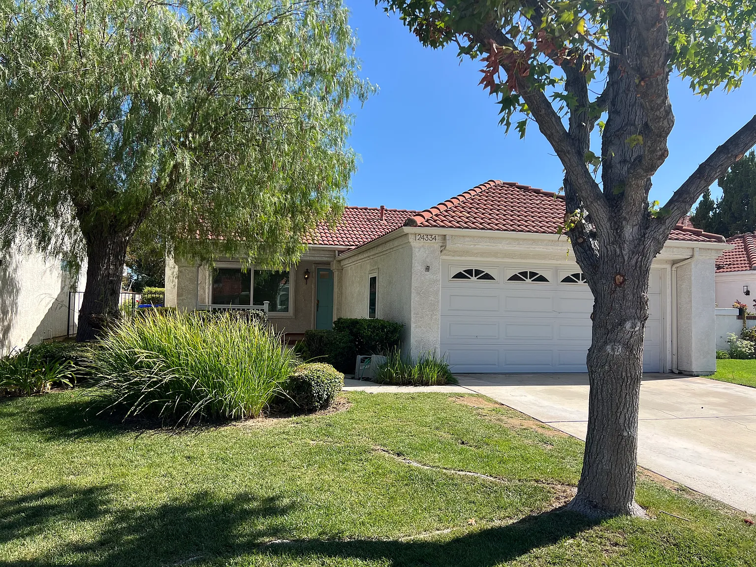 2 bed, 1300 sqft, $3,500 — Photo 2