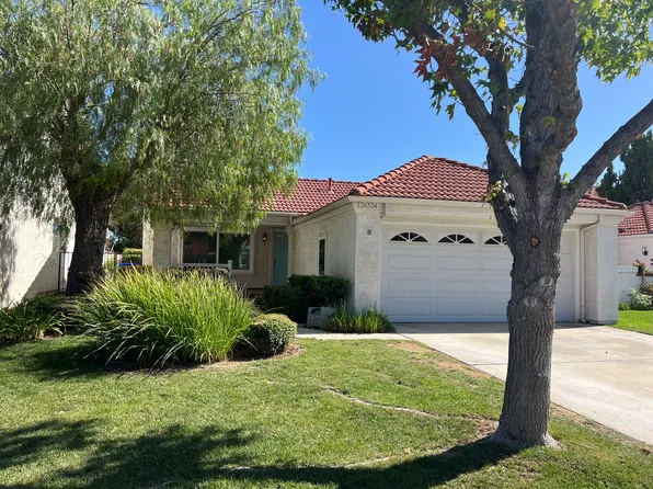 24334 Taranto Ave, Santa Clarita, CA 91355