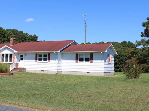 25469 Parks Rd, Parksley, VA 23421