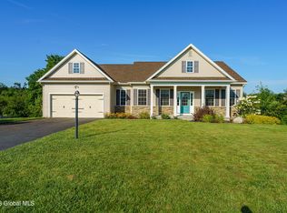 20 Spring Cir, Ballston Spa, NY 12020