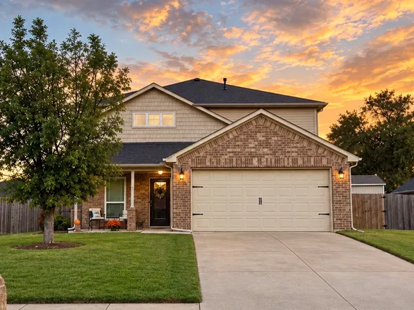1904 Barnett Pl, Bartlesville, OK 74006