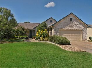 105 Lariat Dr, Georgetown, TX 78633