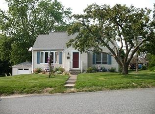 6 Ellis Ave, Dudley, MA 01571