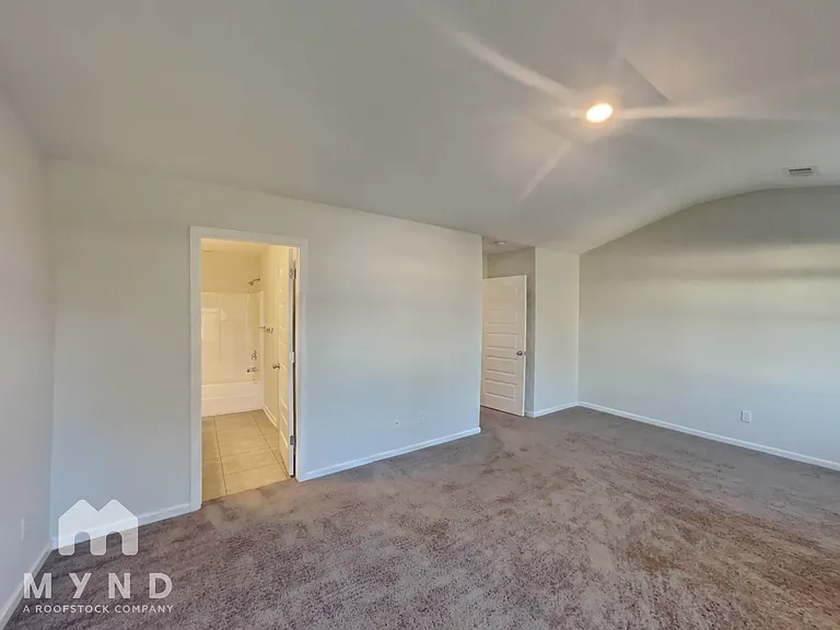 26 Red Robin Ct — Photo 11