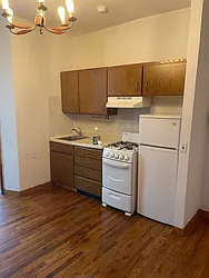 Rented by K & O Realty Associates Inc.