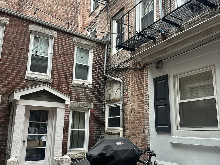 15 Clark St #3 — Photo 7